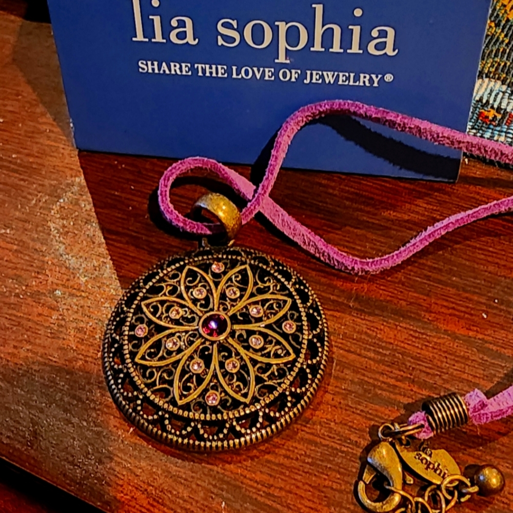 Lia Sophia Purple Pendant